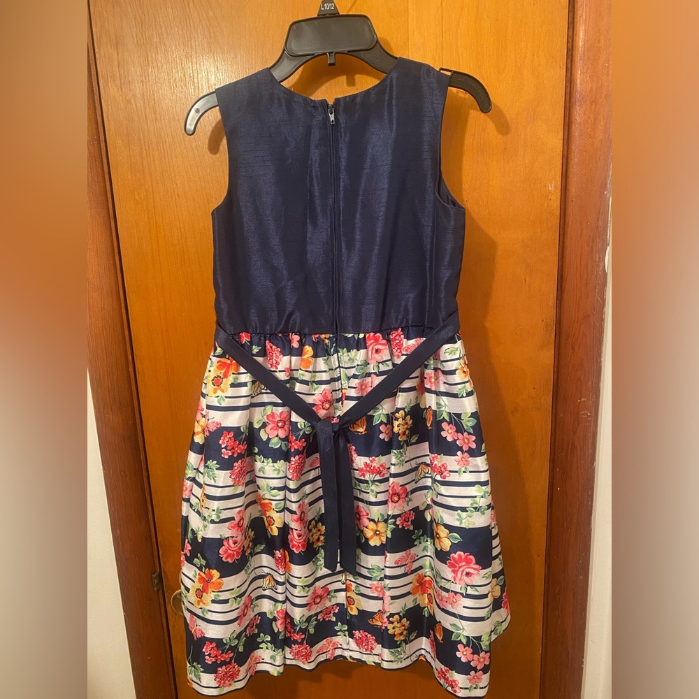Little girls dress